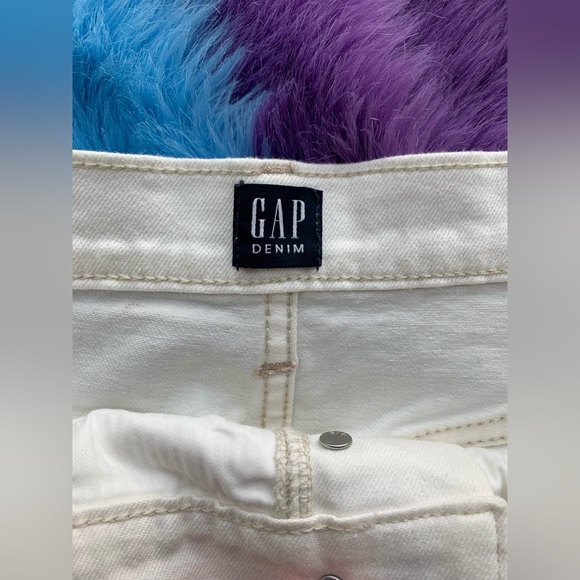 NWT, Gap Denim- Ecru/Ivory High Waist Button Up Denim Mini Skirt, Size 6/28 - Picture 4 of 6